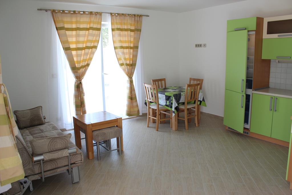 Apartments Villa Eva Slano Cameră foto