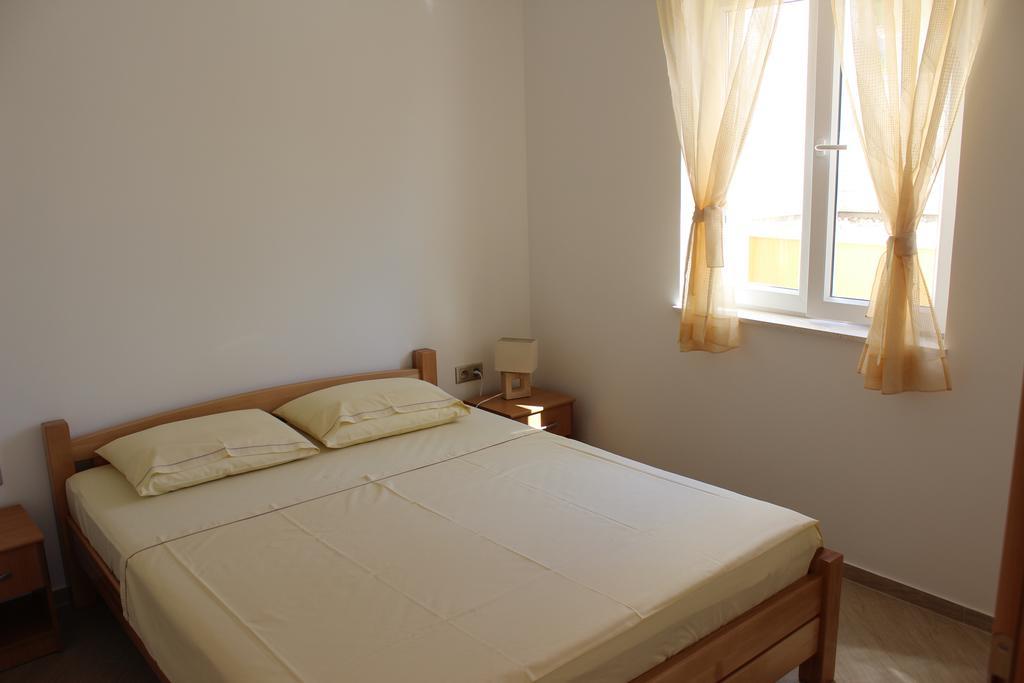 Apartments Villa Eva Slano Cameră foto